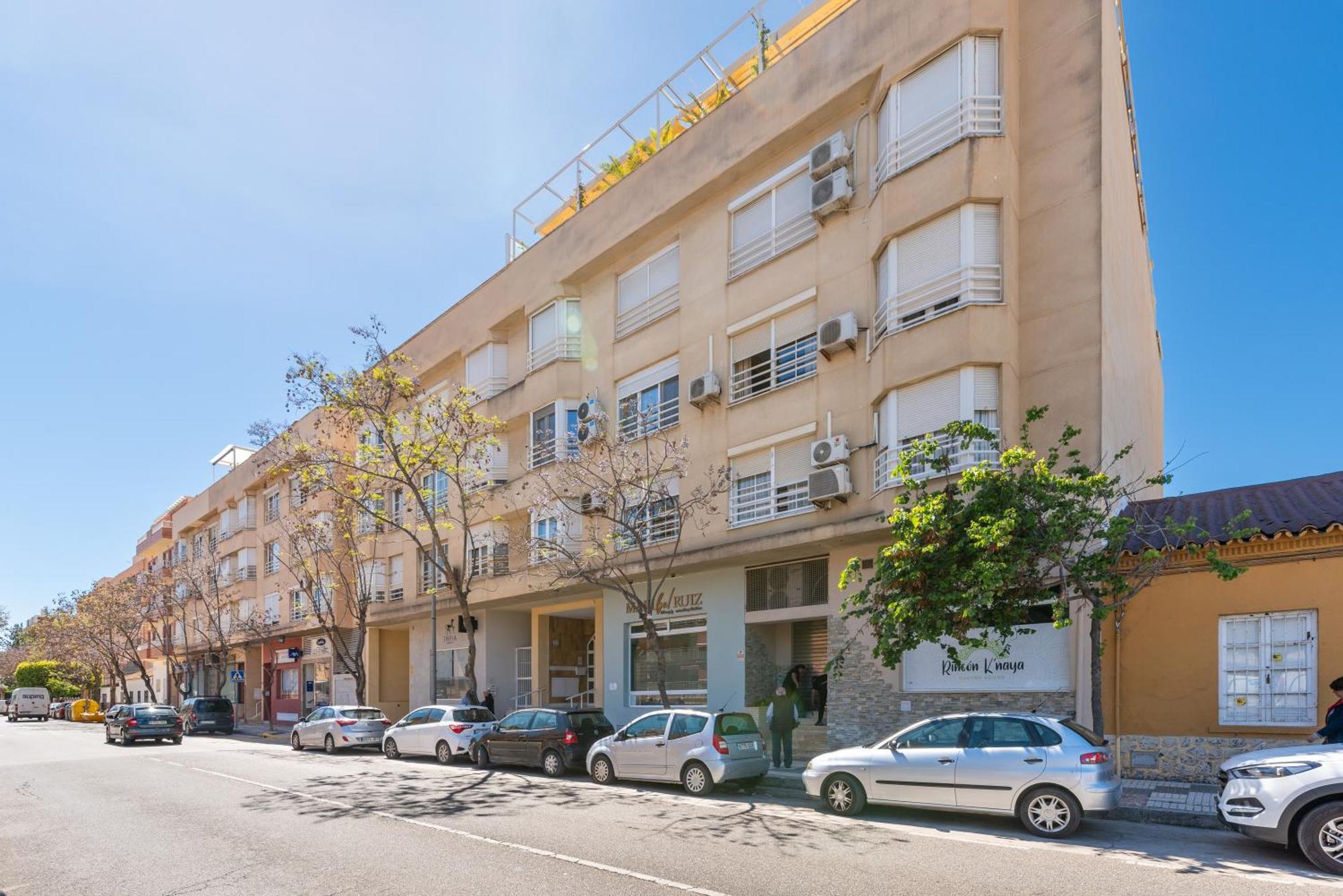 Wintowinrentals 1ª Linea De Playa, Parking Y Wifi Рінкон-де-ла-Вікторія Екстер'єр фото